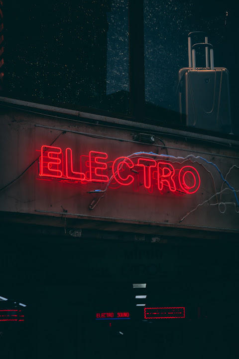 Free: Red Neon Light - nohat.cc